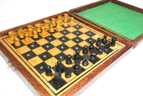Seltenes komlettes reiseschach - seltenes,